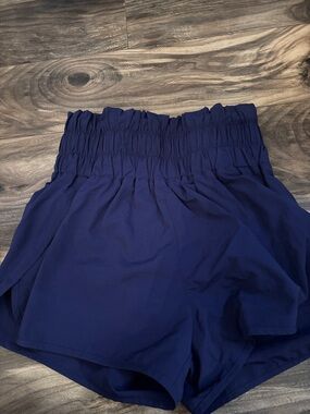 Zenana Outfitters Navy Smocked High-Waist Women's Shorts